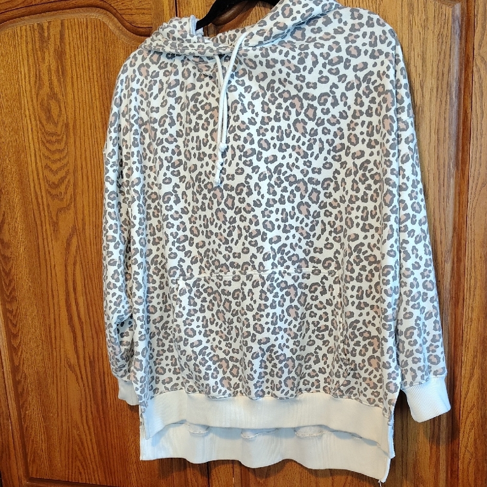 American Eagle Outfitters Soft Leopard Print Jacket
